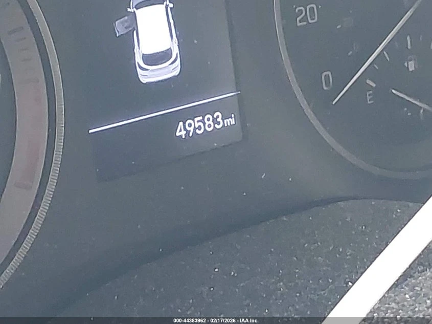 Hyundai Tucson 2.0l Value, снимка 7 - Автомобили и джипове - 53824641