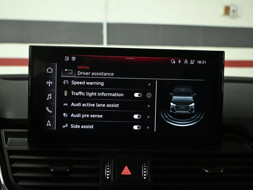 Audi Q5 Sportback* Premium* SLine* АвтоКредит* (ЦЕНА ДО БГ, снимка 13 - Автомобили и джипове - 53903800