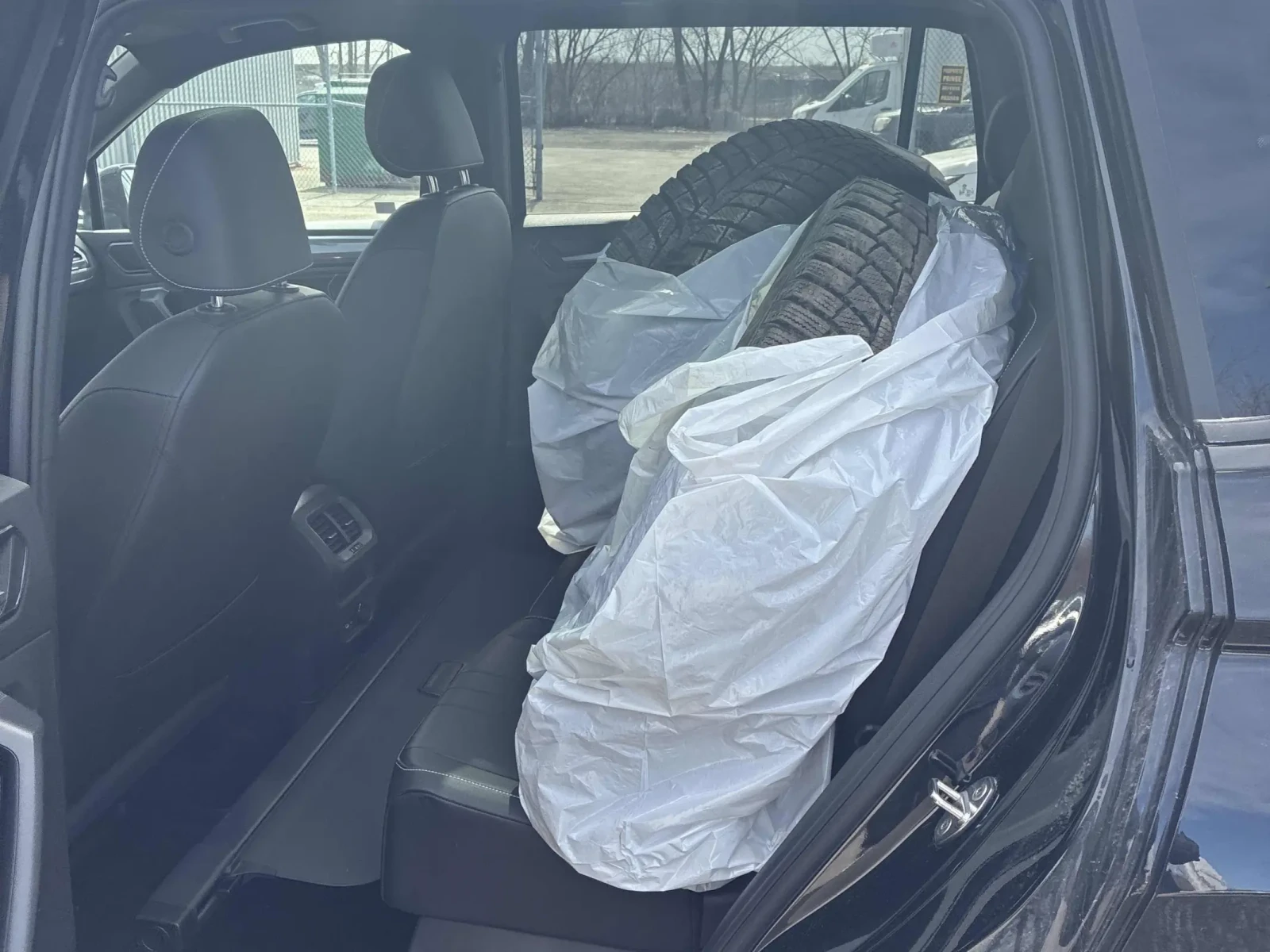 VW Tiguan Comfortline R-Line * * CARFAX * * ���� ������ * *  | Mobile.bg � ����������� 9