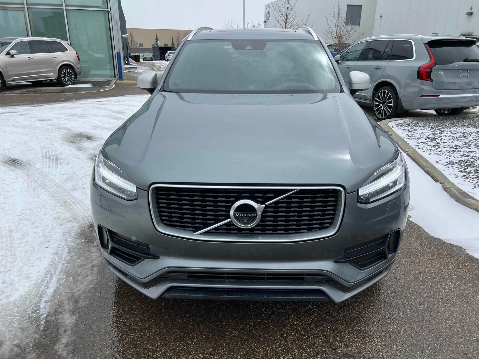 Volvo Xc90 R-Design/Keyless/Navi/Pano/Camera, снимка 2 - Автомобили и джипове - 54307702