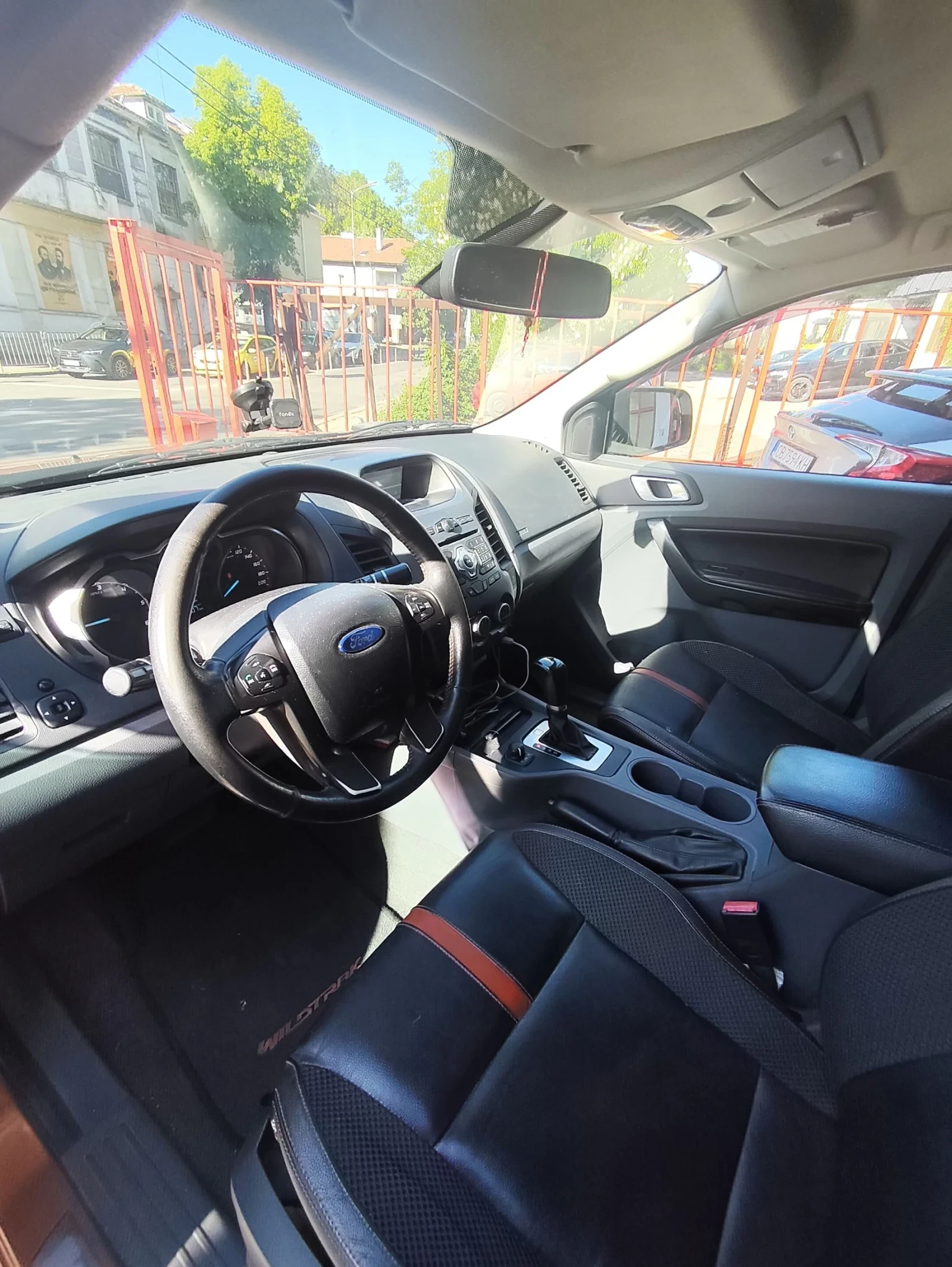 Ford Ranger 3.2 WILD TRACK , снимка 10 - Автомобили и джипове - 54564397