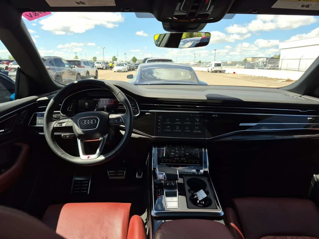 Audi SQ8 Premium Plus * Един собственик * Без инциденти * , снимка 5 - Автомобили и джипове - 54704969