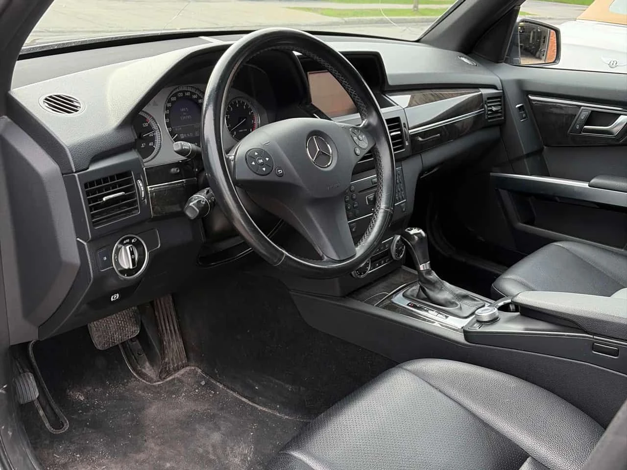 Mercedes-Benz GLK 350/ПАНОРАМА/ПОДГРЕВИ/АВТОФИНАНСИРАНЕ, снимка 7 - Автомобили и джипове - 54808523