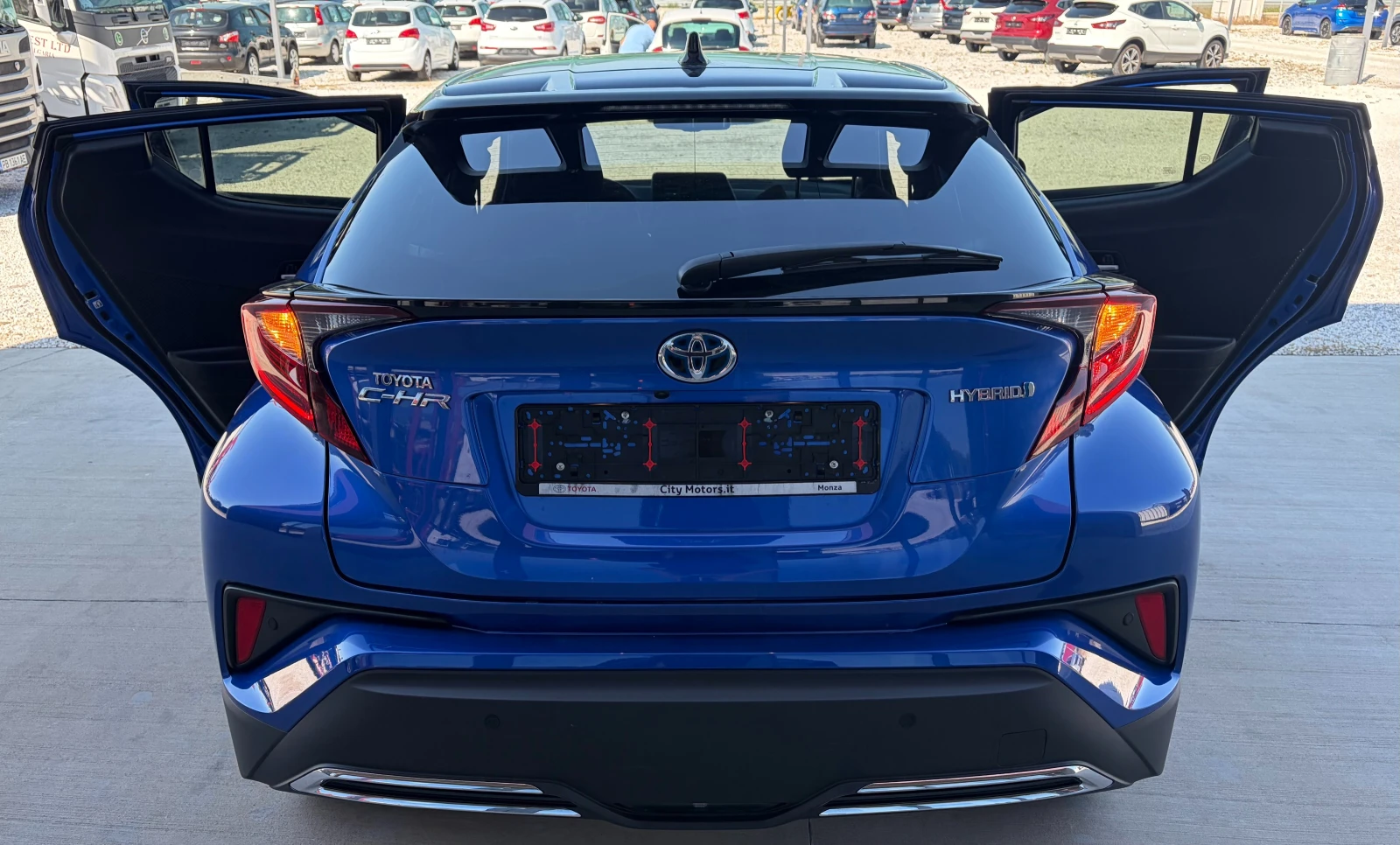 Toyota C-HR 2.0 Hybrid , снимка 5 - Автомобили и джипове - 54819987