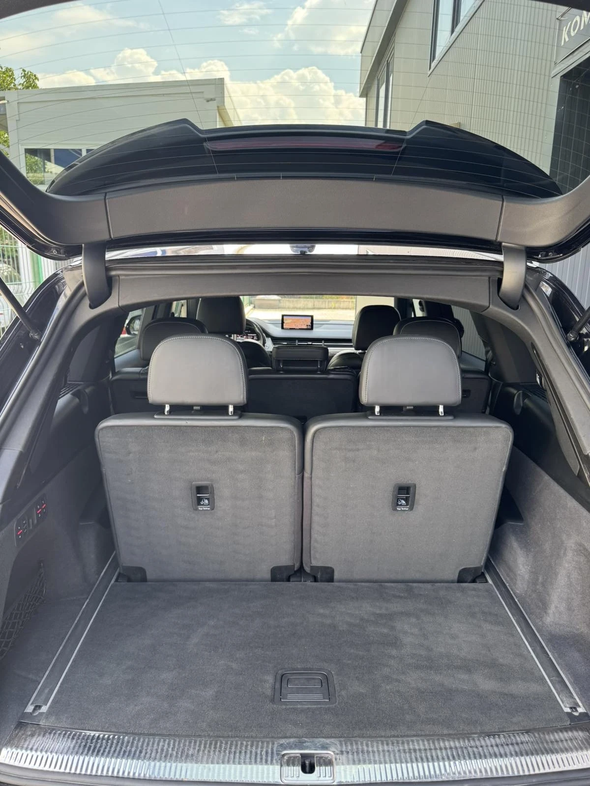 Audi Q7 50TDI mild-hybrid , снимка 15 - Автомобили и джипове - 55662366