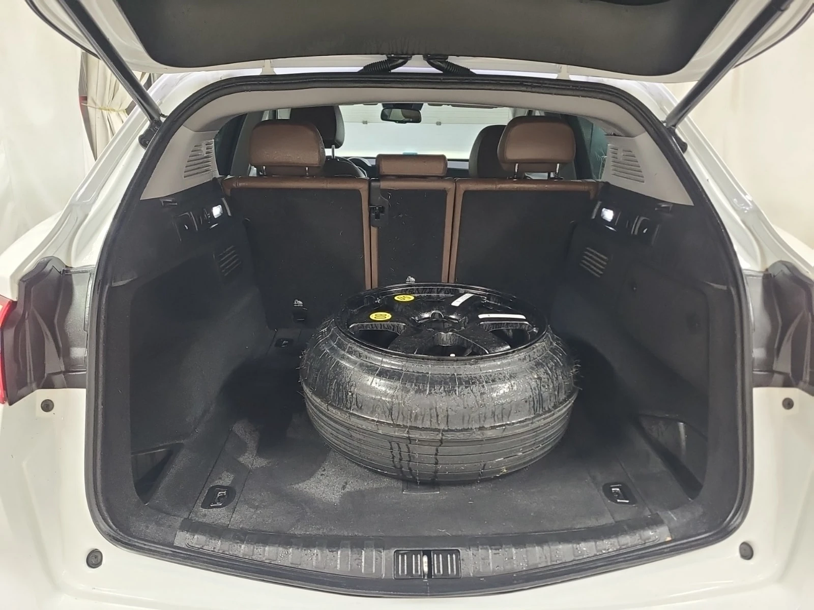Alfa Romeo Stelvio 2.0T * TI * CARFAX * , снимка 14 - Автомобили и джипове - 56155563