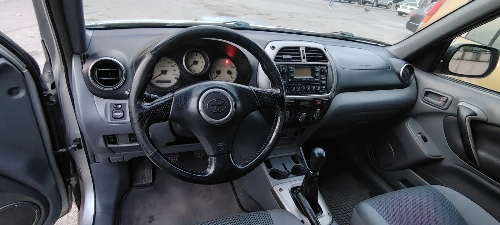 Toyota Rav4, снимка 9 - Автомобили и джипове - 56570874