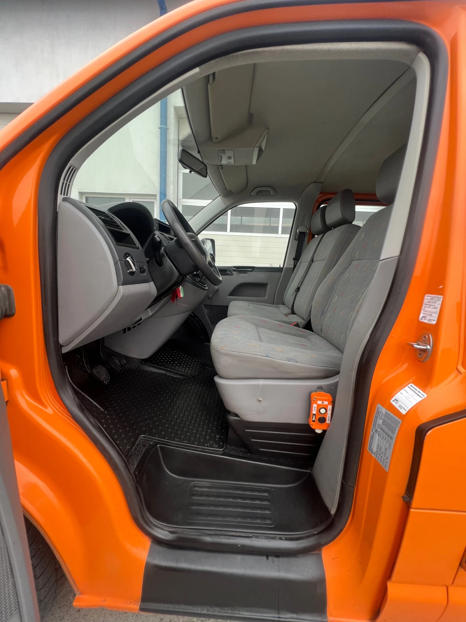 VW Transporter   / 170 000! / 6- | Mobile.bg   15