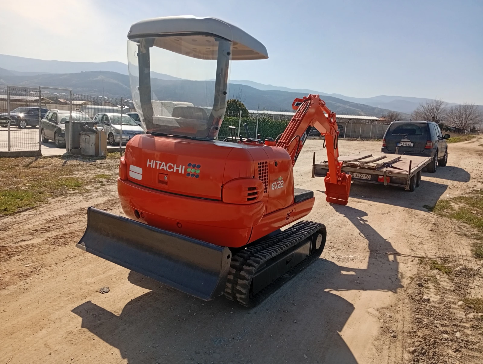 Багер Hitachi ex22, снимка 14 - Индустриална техника - 53817139