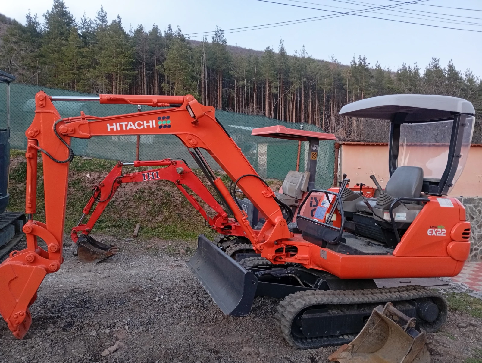Багер Hitachi ex22, снимка 5 - Индустриална техника - 53817139