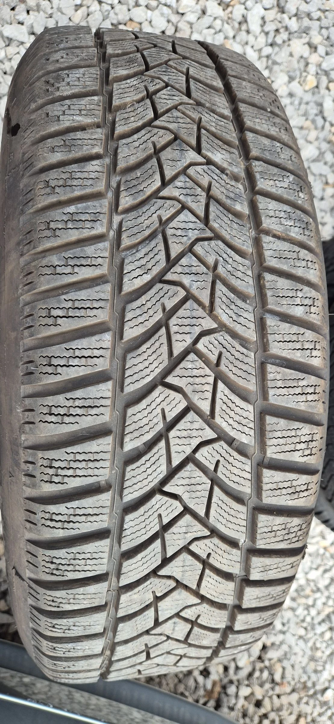    215/60R16 | Mobile.bg   12