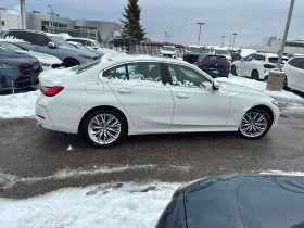 BMW 330 * 330i xDrive * PANO* ПОДГРЕВ* KEYLESS* , снимка 3