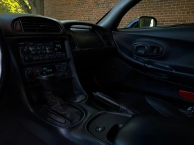 Chevrolet Corvette Coupe * RWD * АвтоКредит * (ЦЕНА ДО БГ), снимка 17