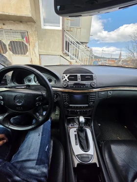 Mercedes-Benz E 500, снимка 3