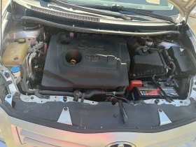 Toyota Auris, снимка 13