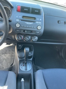 Honda Jazz 1.4 Бензин , Автомат, снимка 10