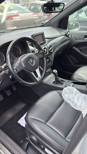 Mercedes-Benz B 180 1, 8 нави панорама - 9450 лв. - 33588251 7