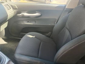 Toyota Auris | Mobile.bg � ����� ������ 12