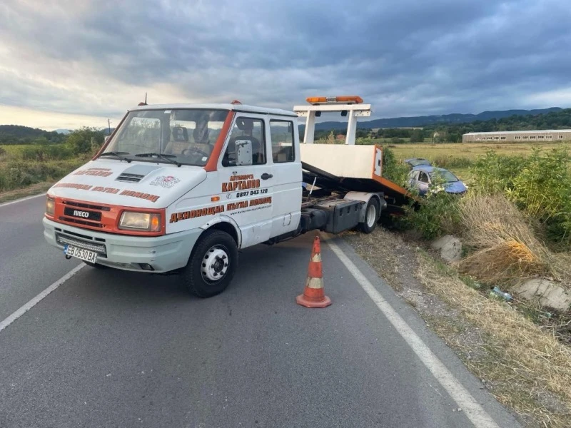 Nissan Micra 1.4i K12 88/100 к.с., снимка 3 - Автомобили и джипове - 43256900