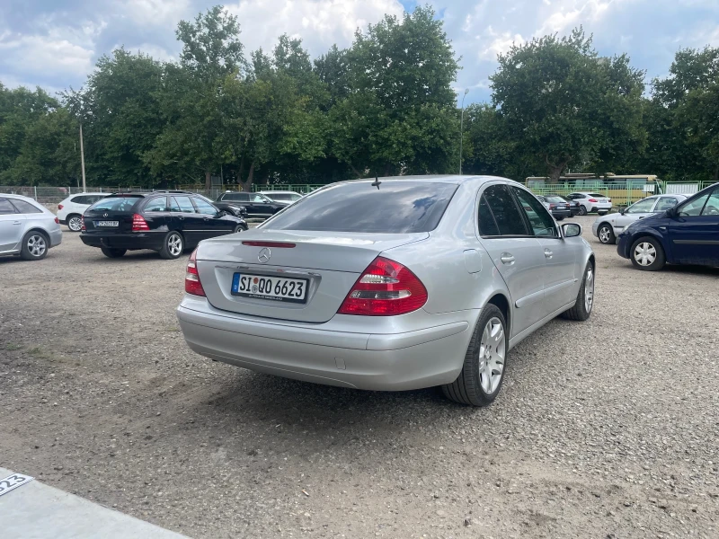 Mercedes-Benz E 200 Kompressor , снимка 5 - Автомобили и джипове - 46828565