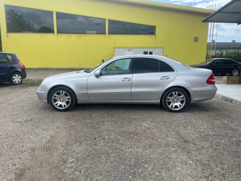 Mercedes-Benz E 200 Kompressor , снимка 2 - Автомобили и джипове - 46828565