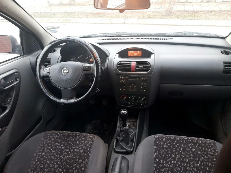 Opel Corsa 1.2i.75k + КЛИМА .ВЕРИГА. ТОП. , снимка 14 - Автомобили и джипове - 48226725