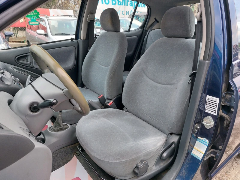 Toyota Yaris 1.0VVTI* CLIMATIC* 36м. х 134лв.* , снимка 7 - Автомобили и джипове - 48323106