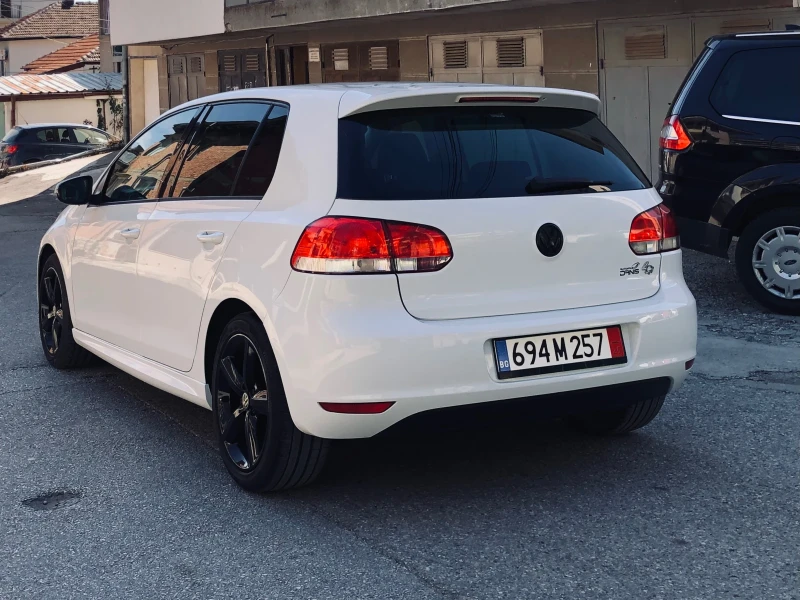 VW Golf GT 1.6TDI, снимка 1 - Автомобили и джипове - 49511762