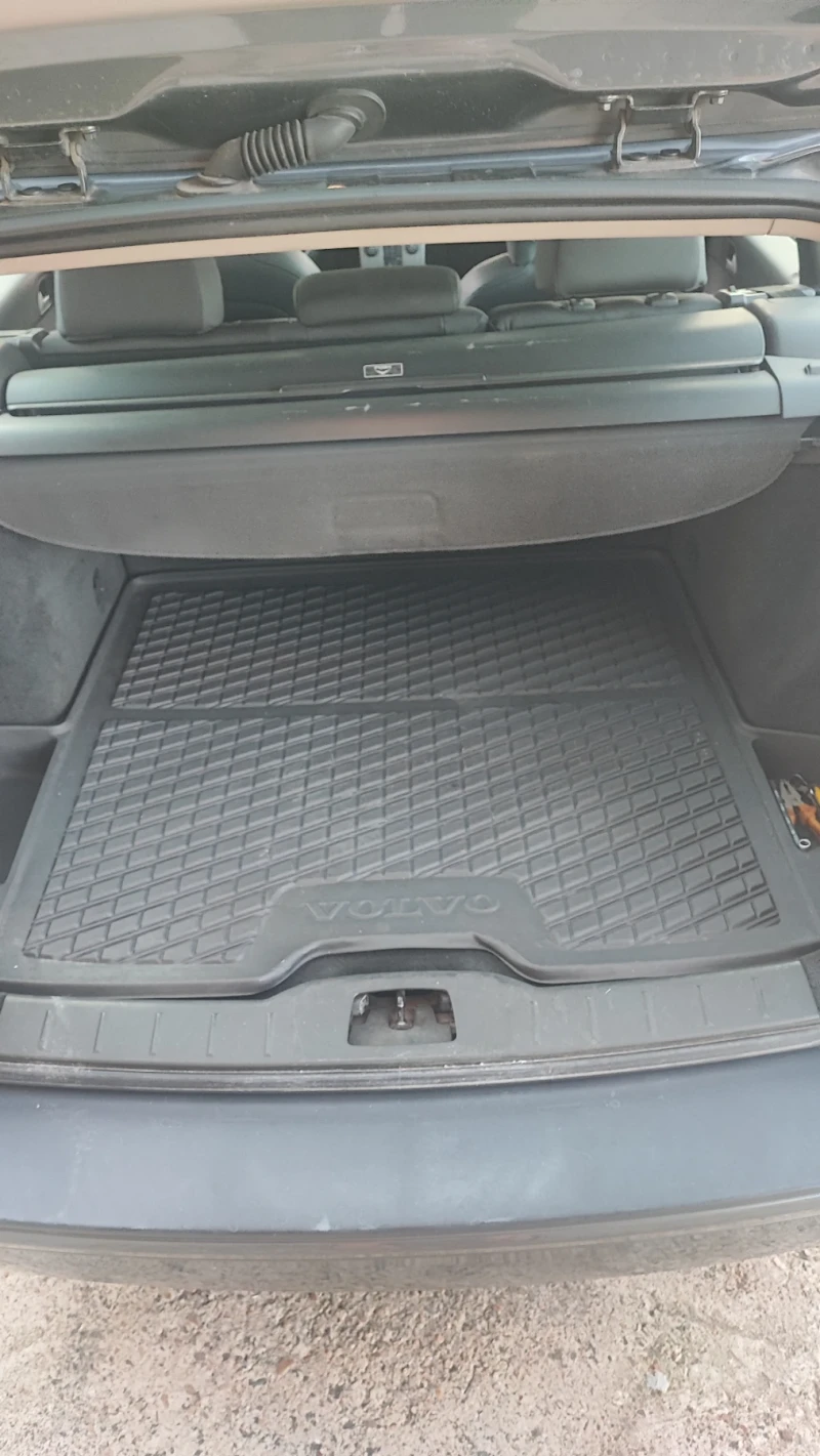 Volvo V50, снимка 11 - Автомобили и джипове - 52664217