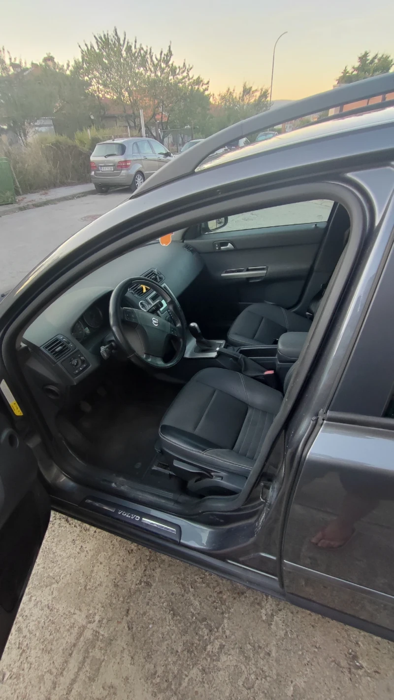 Volvo V50, снимка 4 - Автомобили и джипове - 52664217