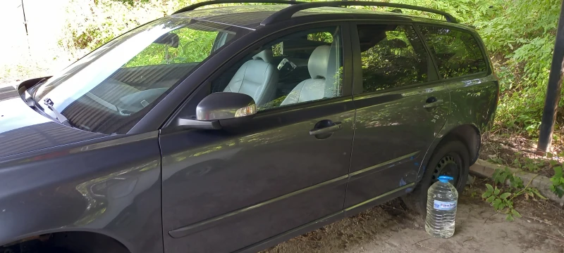 Volvo V50, снимка 5 - Автомобили и джипове - 52906600