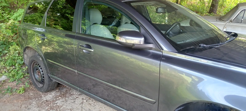 Volvo V50, снимка 3 - Автомобили и джипове - 52906600