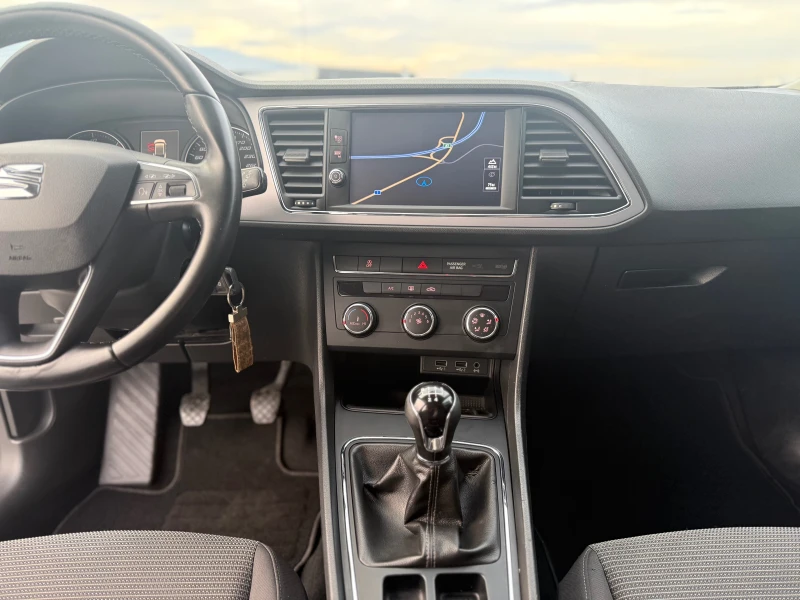 Seat Leon 1.6 TDI 116 ks Собствен лизинг 4500 лв Fr line , снимка 14 - Автомобили и джипове - 52630727