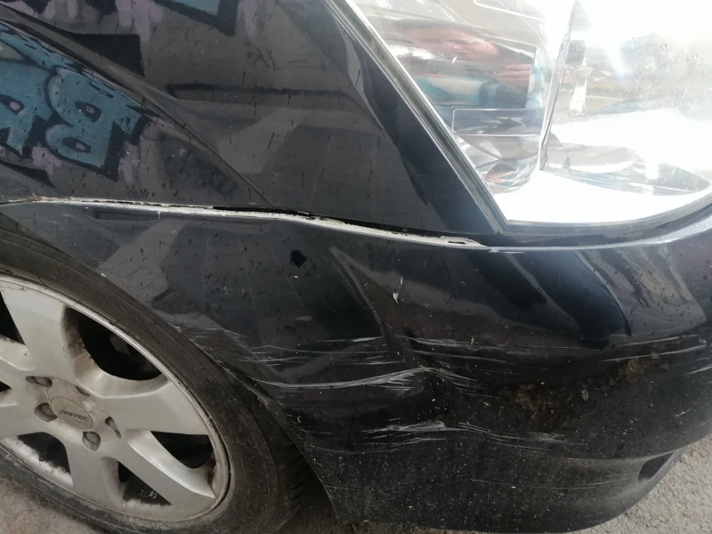 Toyota Corolla verso 2.2 D-4D, снимка 5 - Автомобили и джипове - 52634359