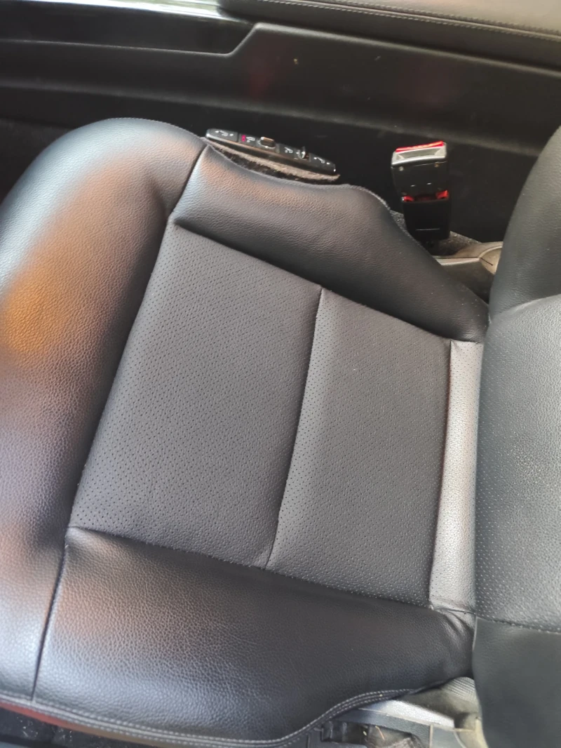 Mercedes-Benz E 300 ОМ 642, снимка 7 - Автомобили и джипове - 52947347