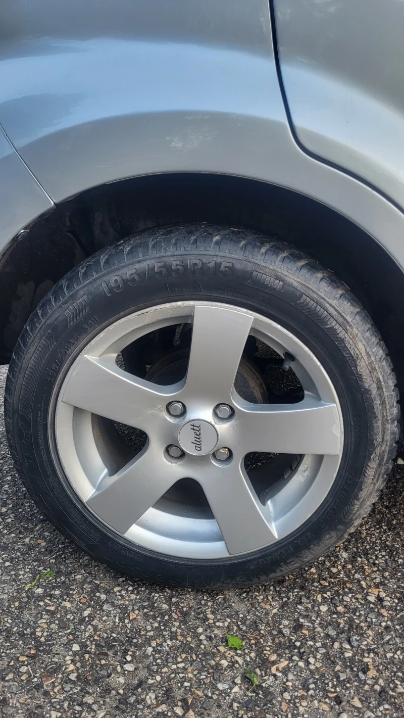 Daihatsu Sirion 4x4 sport РЕАЛНИ КИЛОМЕТРИ, снимка 8 - Автомобили и джипове - 52967024