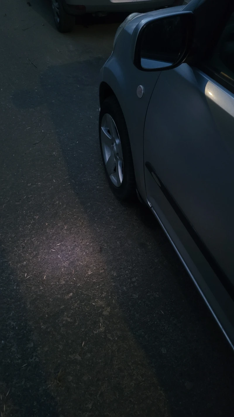 Daihatsu Sirion 4x4 sport РЕАЛНИ КИЛОМЕТРИ, снимка 15 - Автомобили и джипове - 52967024