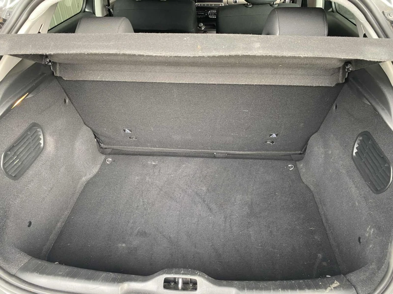 Citroen C4 Cactus, снимка 5 - Автомобили и джипове - 52975087