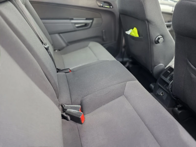 Opel Zafira 1.8 FACELIFT, 6+ 1, снимка 15 - Автомобили и джипове - 53297604