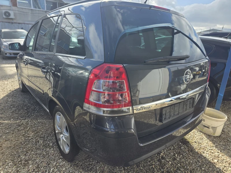 Opel Zafira 1.8 FACELIFT, 6+ 1, снимка 5 - Автомобили и джипове - 53297604