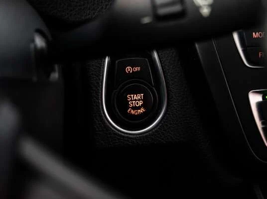 BMW 335 * xDrive * CARFAX * ���� �� �� | Mobile.bg � ����������� 16