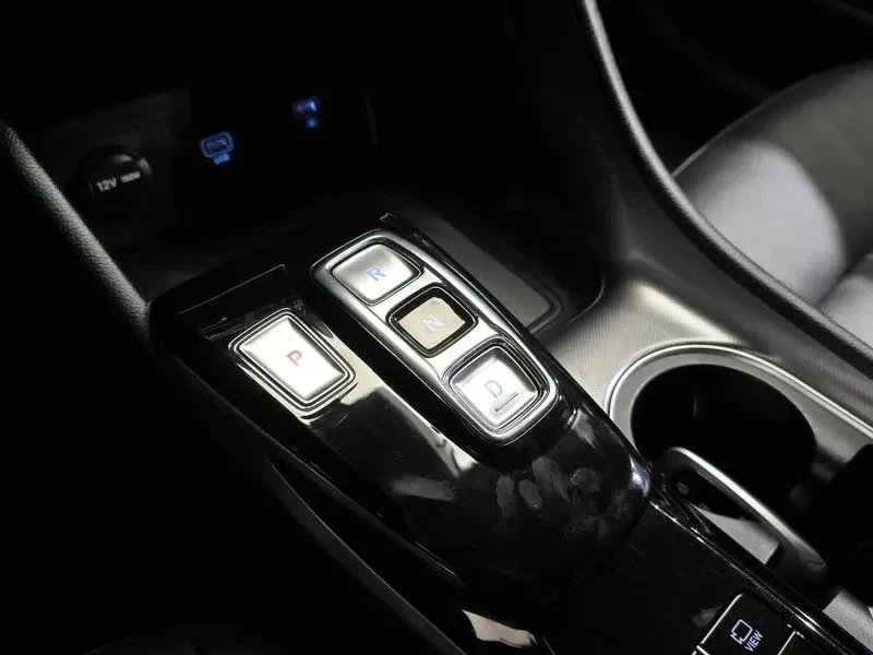 Hyundai Sonata, снимка 9 - Автомобили и джипове - 56687951