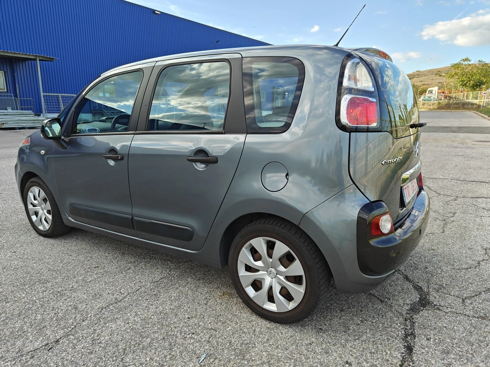 Citroen C3 Picasso 1.4i 95кс Внос Германия - изображение 4