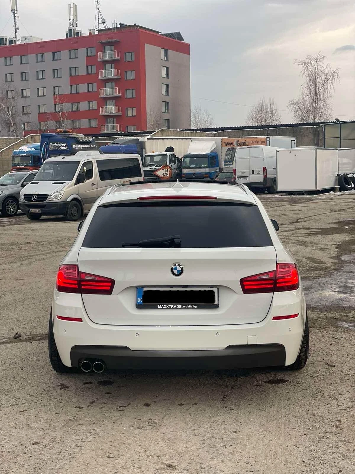 BMW 525 3.0d ЗАВИВАЩ МОСТ - изображение 8