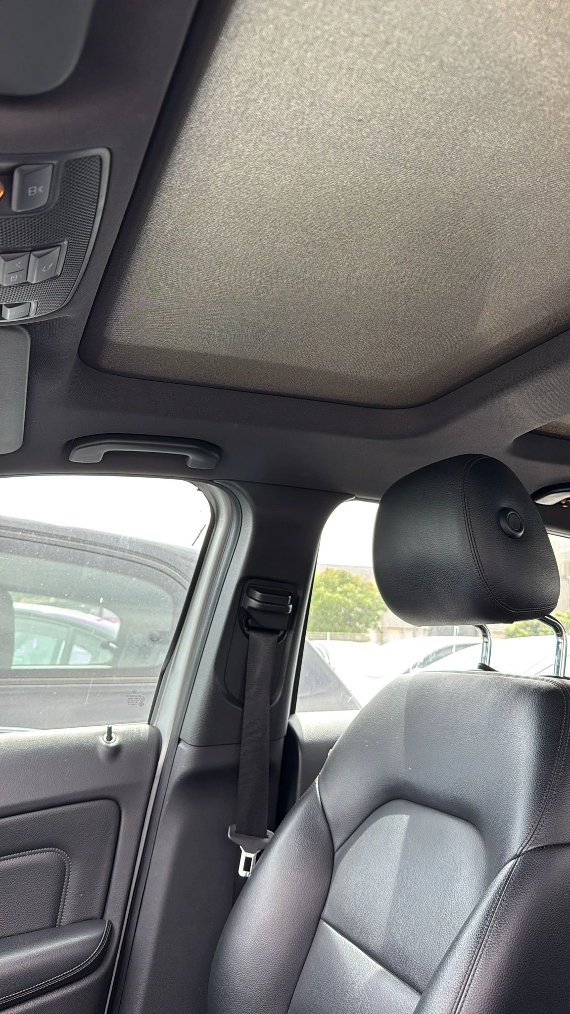 Mercedes-Benz B 180 1, 8 нави панорама - изображение 8