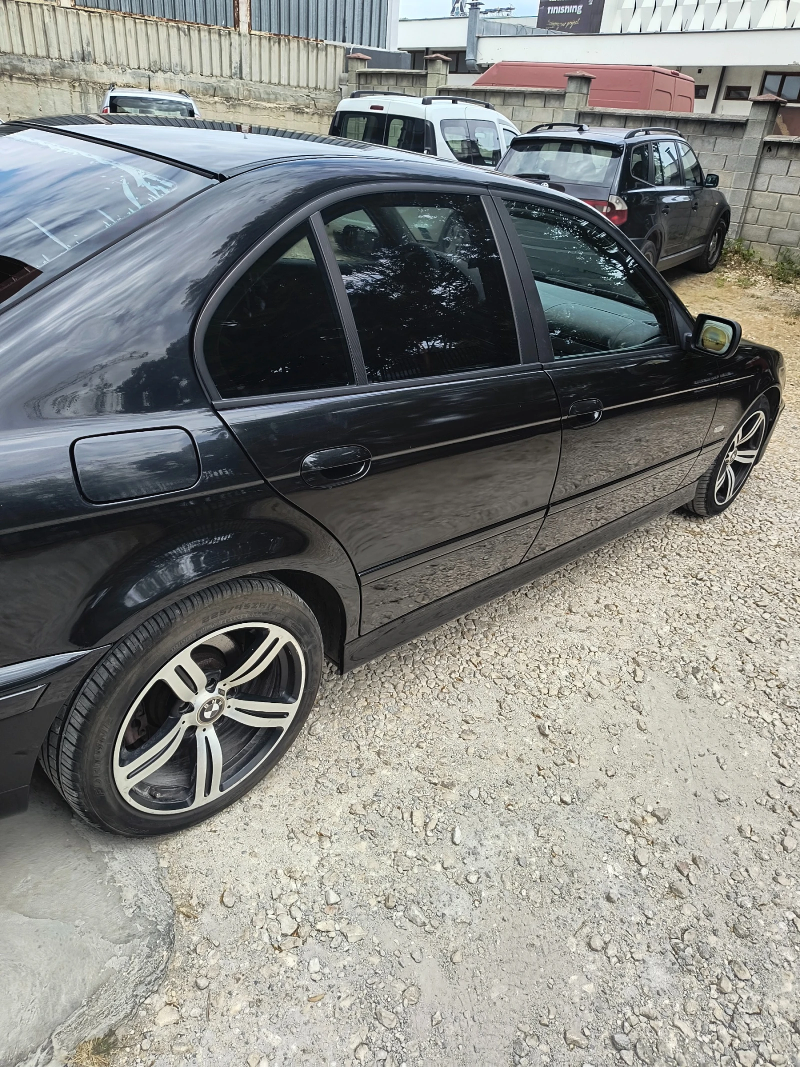 BMW 525  - изображение 7