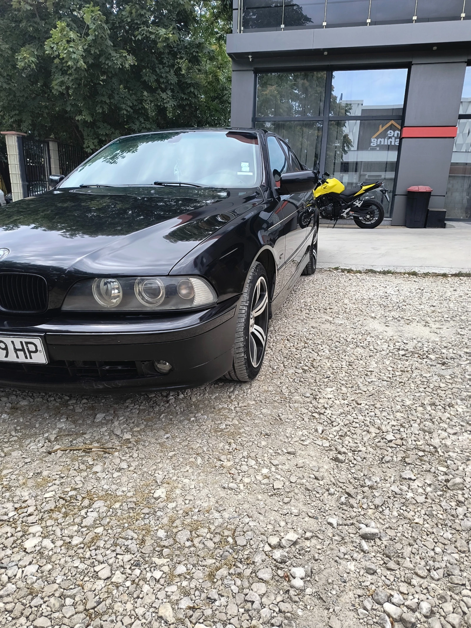 BMW 525  - изображение 4