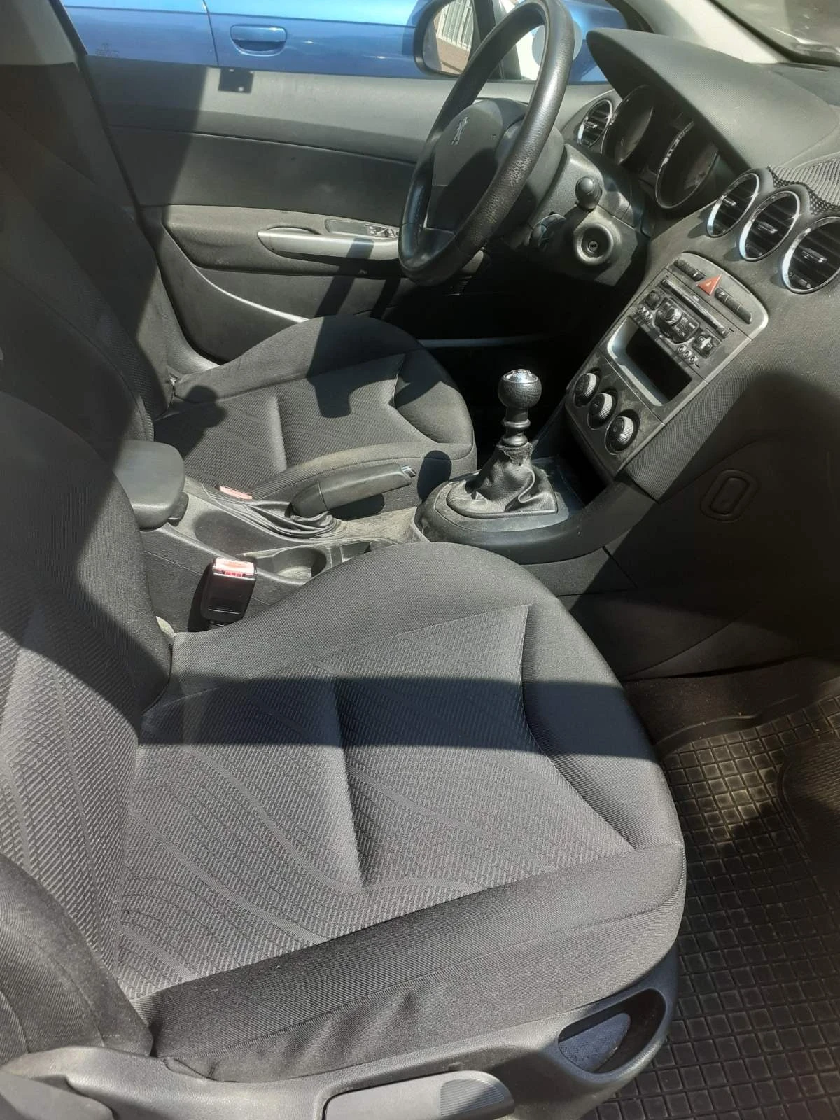 Peugeot 308 SW - изображение 7