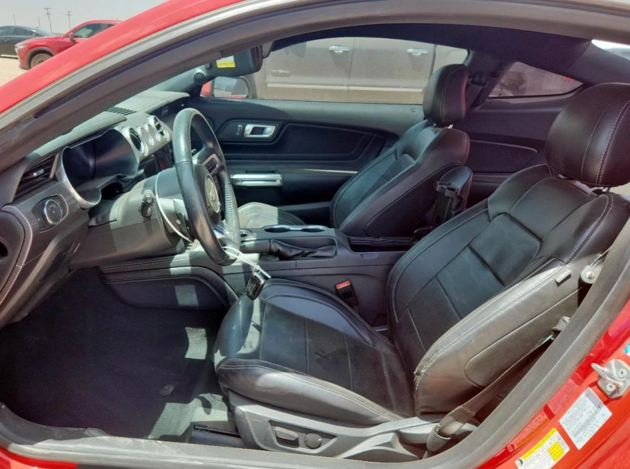 Ford Mustang GT* ДИГИТАЛНО ТАБЛО* КОЖА* ГОЛЯМА НАВИГАЦИЯ - изображение 7