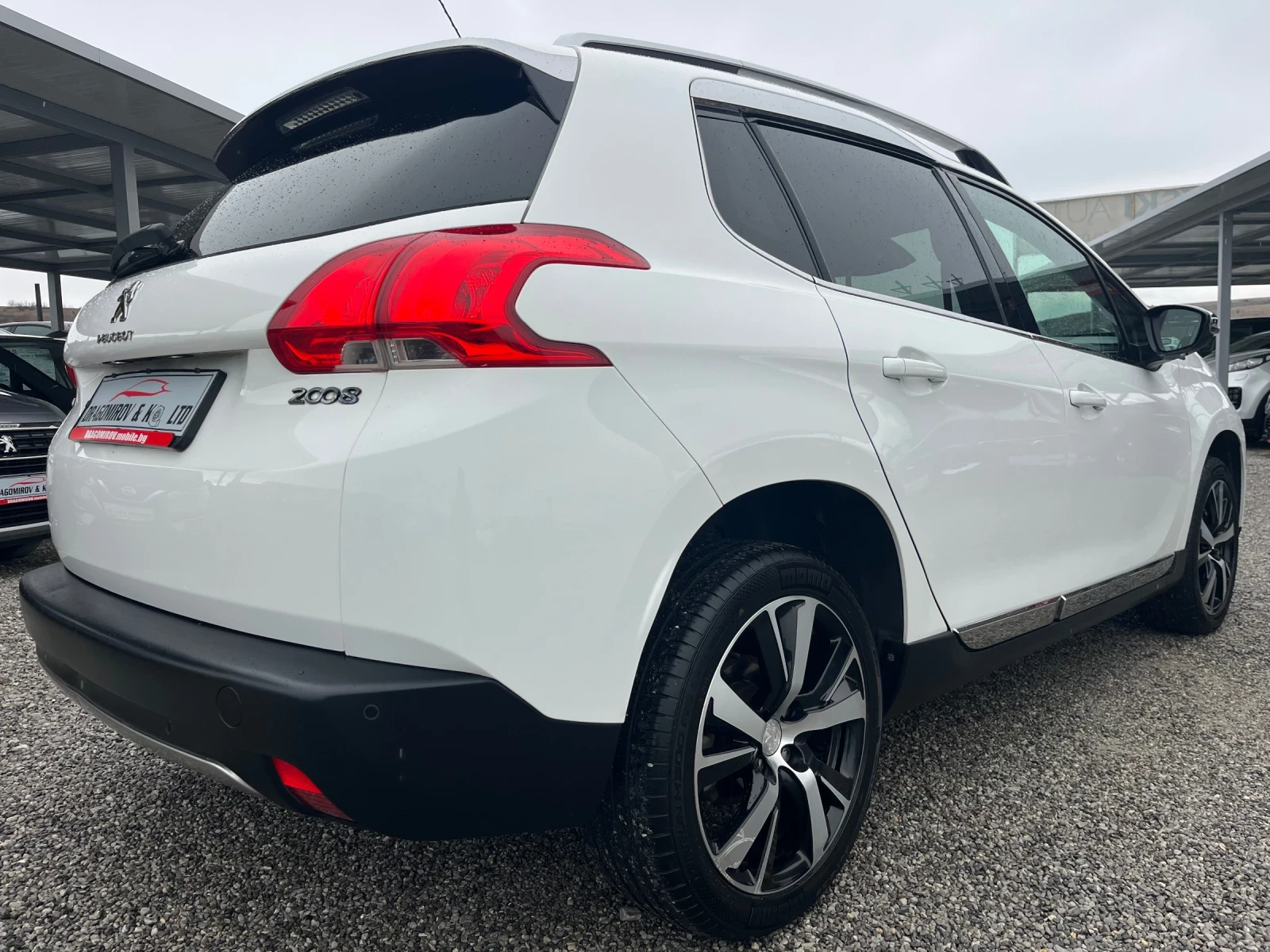 Peugeot 2008 1.6HDi / Euro 6 / Allure - изображение 6